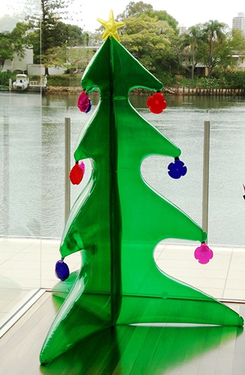 lea-design-studio-diy-designer-christmas-tree-inflatable